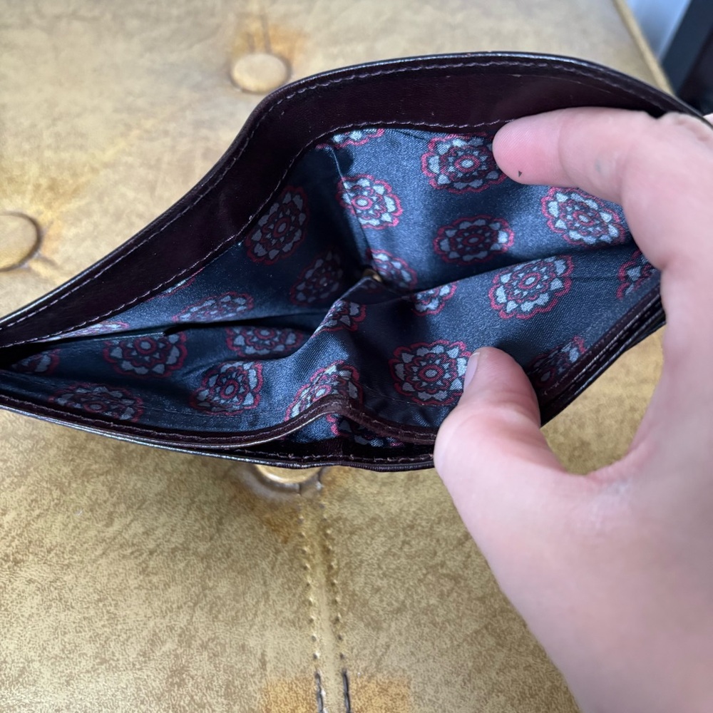 Ted Baker London Men's Leather Bifold Wallet - Brown Paisley Lining - Picture 8 of 12